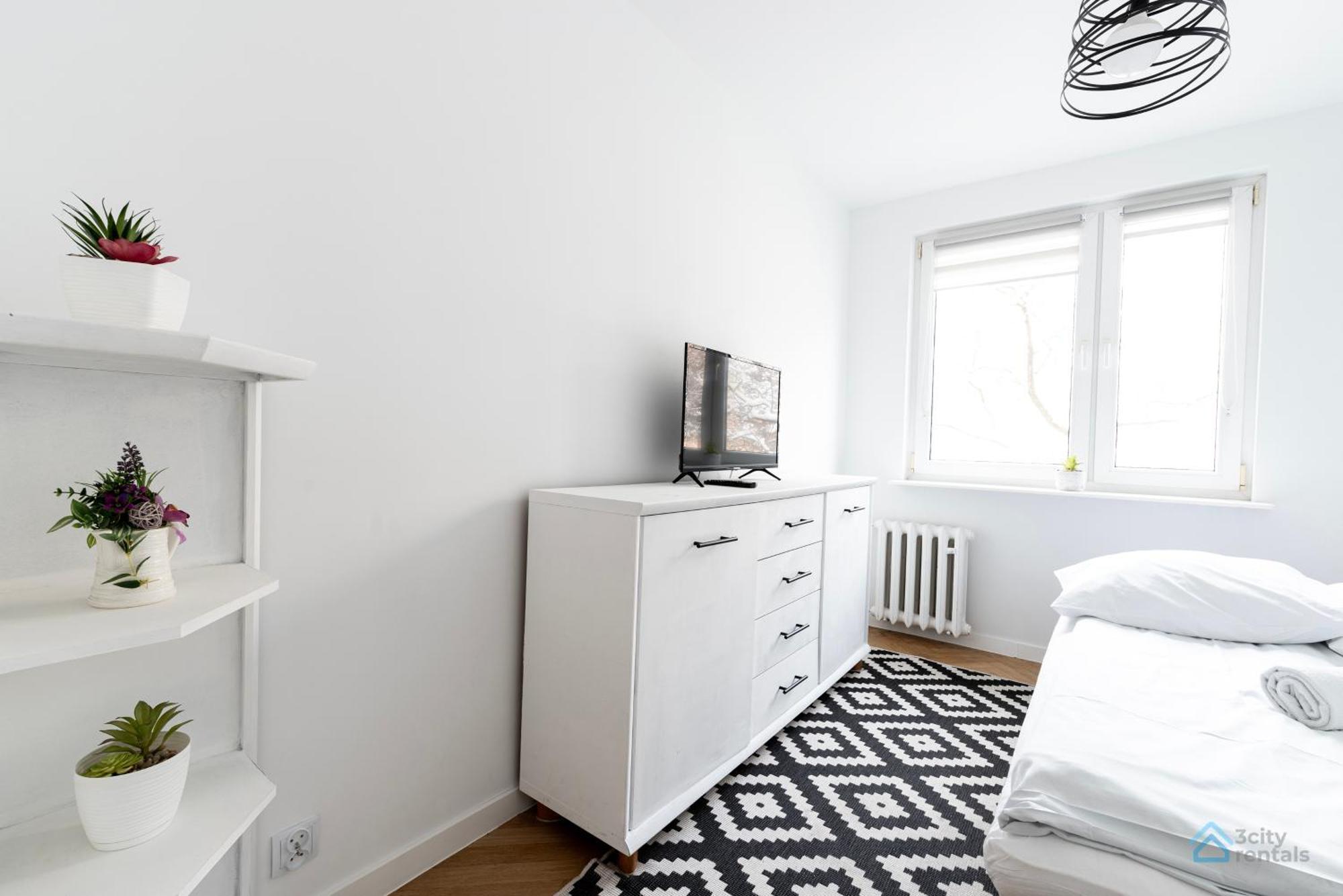 Apartment Elegant 3city In With Parking By Renters