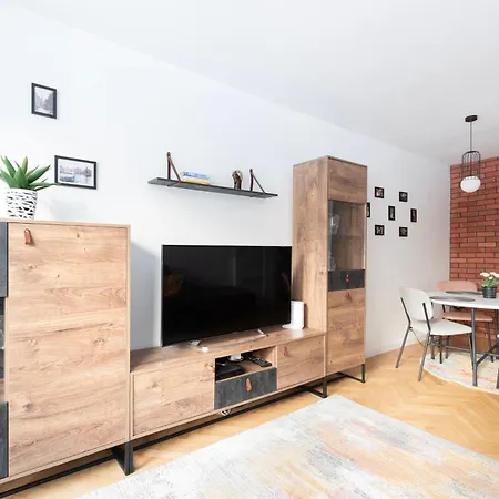 Elegant 3City Apartment In Gdansk With Parking By Noclegi Renters Exterior foto