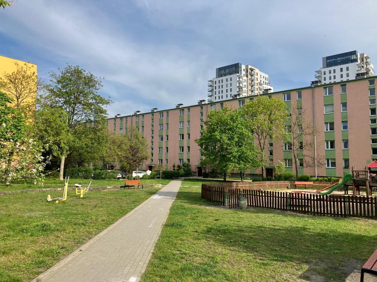 Elegant 3city In With Parking By Renters Leilighet